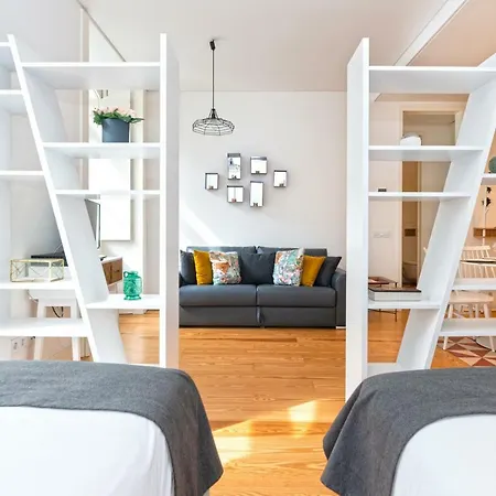 Modern In The Historical Center * Лиссабон